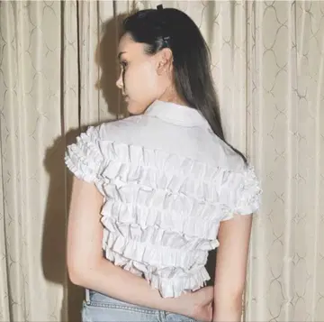 BONNE tulle frill fluffy blouse