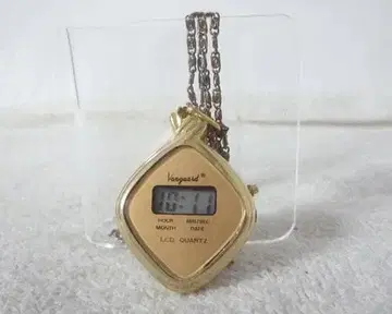 작동품 뱅가드 목걸이 디지털 시계 쿼츠 빈티지