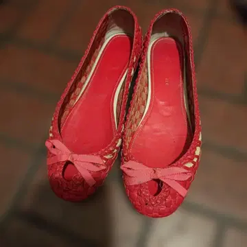 츠모리치사토 리본 포함 메쉬 레드 빨간색 플랫슈즈