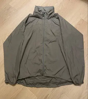 patagonia mars level4 windshirt L-R