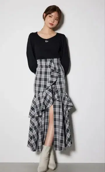 rienda 체크 프릴 슬릿 스코트 숏팬츠 패턴 BLK5