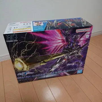 HG 디스티니 건담 Spec II & 제우스 실루엣