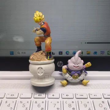 드래곤볼 피규어 손오공과 마인 부우