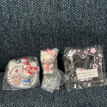 산리오 캐릭터즈 헬로키티 가챠가챠 식품 완구