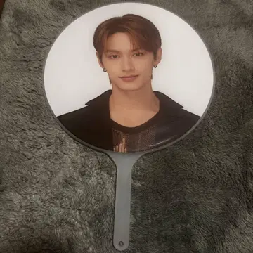 SEVENTEEN 세부치 JUN 준 FOLLOW 부채