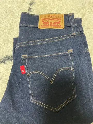 리바이스 311 셰이핑 스키니 데님 24