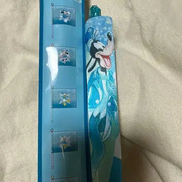 디즈니씨 25주년 플래그 구피 칩과 데일