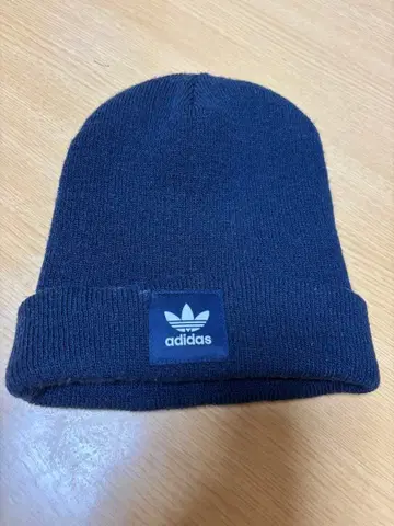 adidas 니트 모자 네이비 프리 사이즈