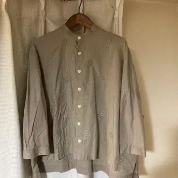 STAMP AND DIARY 스탬프 앤 다이어리 블라우스