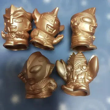 울트라맨 손가락 인형 골드VER. 타로 레오 에이스 발탄 성인