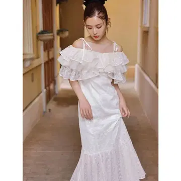 eimy istoire 러플 오프숄더 레이스 원피스