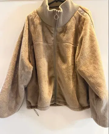 CLASSICAL ELF 베이지 플리스 자켓