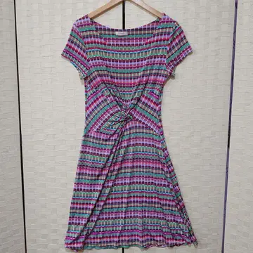 피피유 멀티 컬러 원피스 스트레치성 여름 얇은 소재 페미닌