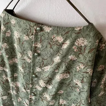 빈티지 노카라 블라우스 꽃무늬 펄 뒷단추 멋스러운 세레모니