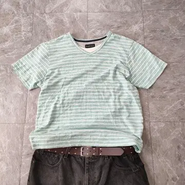 아카이브 보더 브이넥 티 민트 y2k