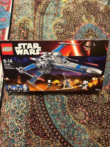 LEGO STAR WARS Resistans X-Wing Fighter