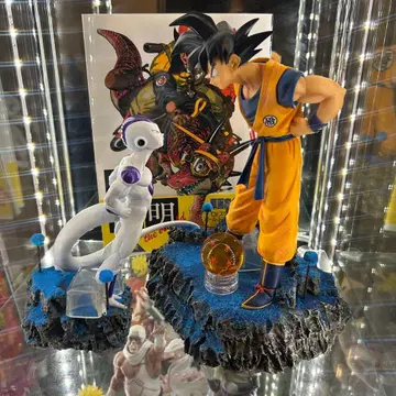 드래곤볼 Z 손오공 & 프리저 피규어 라스트 원 디오라마 포함