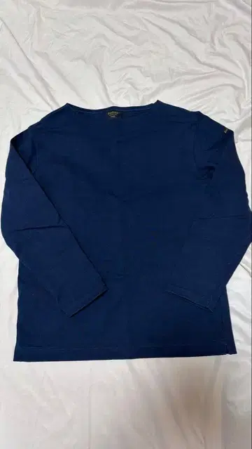 르 마이너 네이비 긴팔 티셔츠 사이즈 5