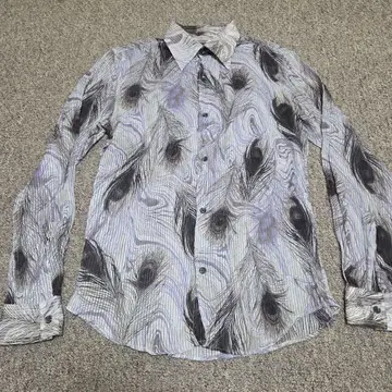 TORNADO MART peacock feather Sier shirt