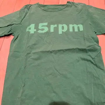 45rpm 프린트 그린 컬러 T셔츠
