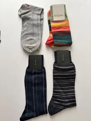 미사용 새상품 Paul Smith 스트라이프 삭스 4족 세트