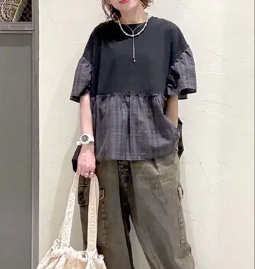 니코앤드 체크 콤비 플레어 T셔츠 블랙 F