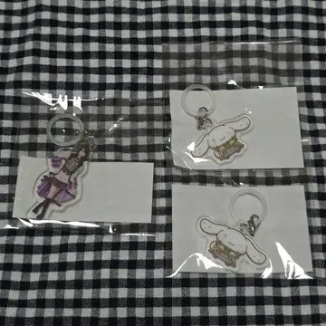 =LOVE 이코라부 오타니 에미리 미리냐 메지루시 키링 시나몬