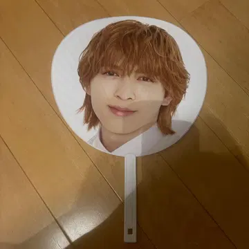 M!LK 요시다 진토 부채 에비라이