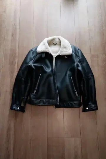 ZARA 페이크 무통 재킷 B-3 플라이트 재킷