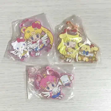 세일러문 산리오 러버 마스코트 3개