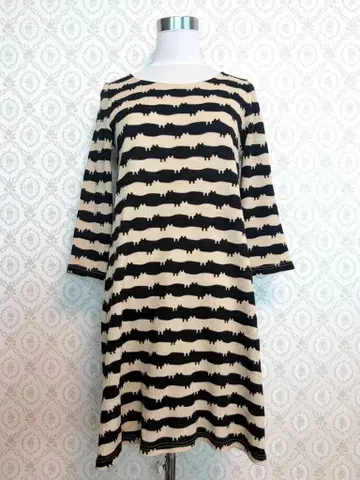 호코모모라 패턴 원피스 보더 베이지 x 블랙 일본제