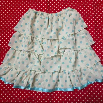 Emily Temple Cute 도트 무늬 4단 프릴 스커트