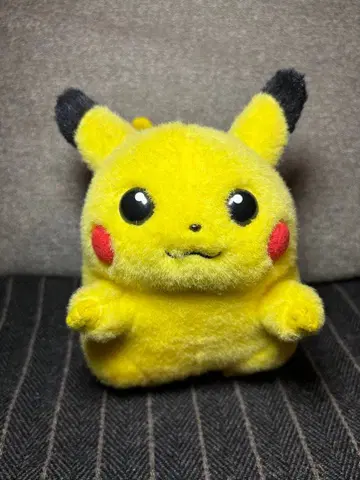 [TOMY] 포켓몬 초기 피카츄 소리 나는 봉제 인형 레어 당시 물품