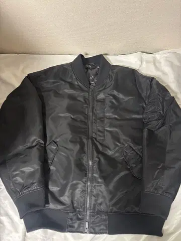 3XL UNIQLO 유니클로 +J 하이브리드 다운 오버 사이즈 MA-1