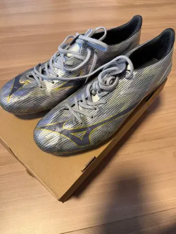 MIZUNO ALPHA II PRO 축구화 26.5 cm