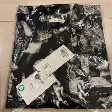 울트라 Q (drawn by 히구치 유코) | 빅 실루엣 반팔 셔츠 SS