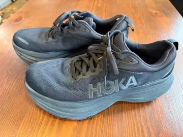 HOKA 블랙아웃 스니커즈