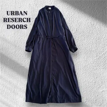 [새상품급] 어반 리서치 도어스 허리 마크 개더 원피스