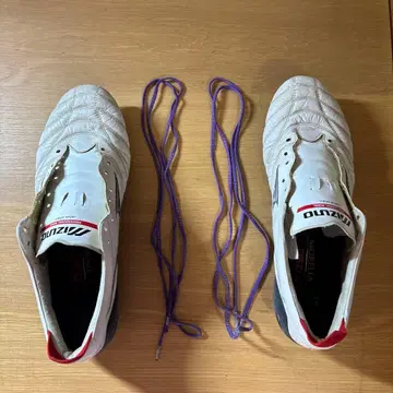 선착순!! 미즈노 모렐리아 축구 스파이크 27.5cm