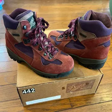 대너 등산화 여성용 사이즈 6 이탈리아제