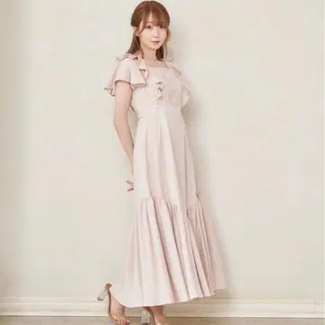 로제 뮤즈 레이스 어레인지먼트 원피스