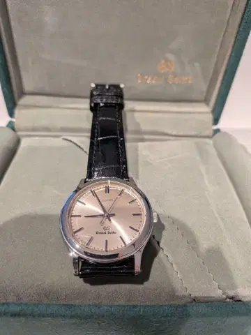 그랜드 세이코 아날로그 시계 실버