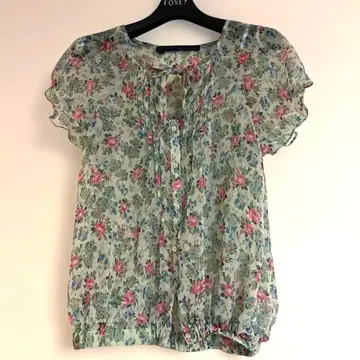 ZARA BASIC 꽃무늬 시어 블라우스