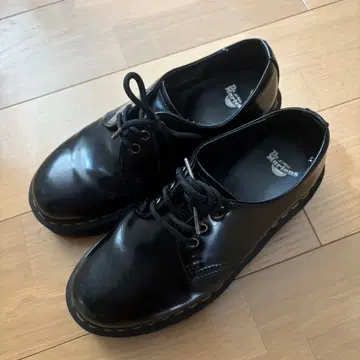 닥터마틴 쿼드 레트로 1461