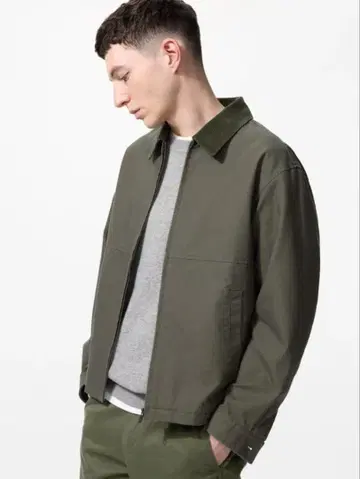 유니클로 집업 숏 블루종