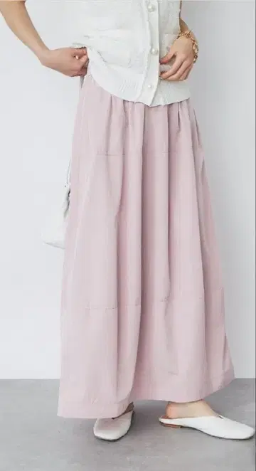 러브티크 핑크 타프타 코쿤 맥시 스커트
