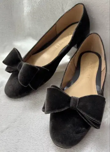 LE TALON 라운드 리본 발레리나 플랫슈즈 22 그레이 계열