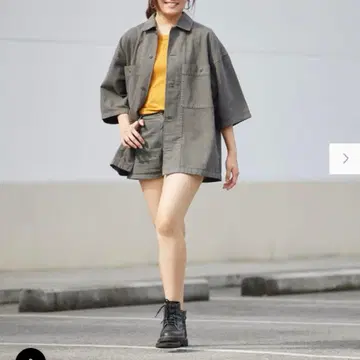 UNIQLOu 2023 오버 사이즈 워크 셔츠 반팔 셋업 레어