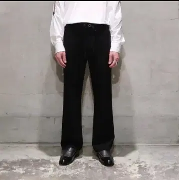 SUNSEA TEKETEKE PANTS 블랙
