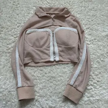 PELLICULE 페리큐르 컷 아웃 지퍼 상의 베이지